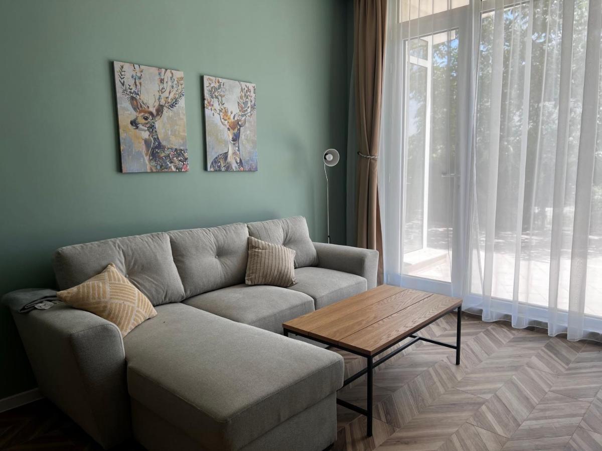 Las Brisas Garden Apartment Burgas Exterior photo